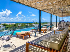 Big Studio at KAAB BY THE BEACH with roof top pool, sauna and Jacuzzi near Paseo del Carmen Mall